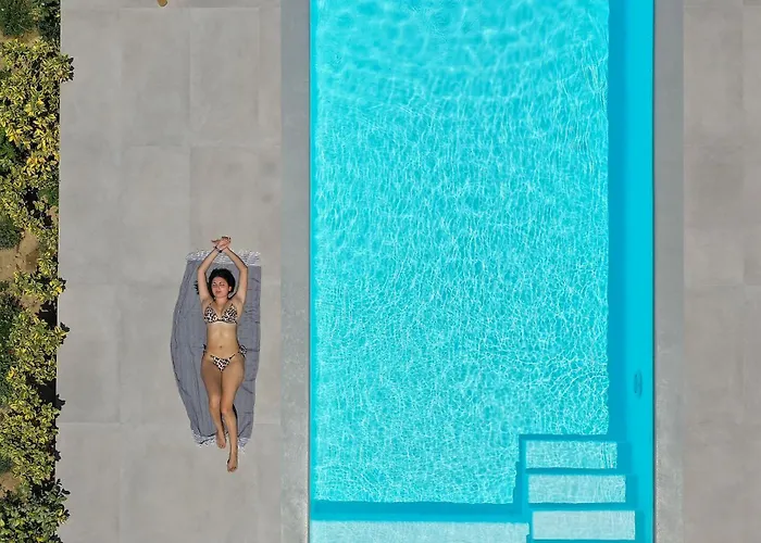 Olives Seaside No 2 别墅